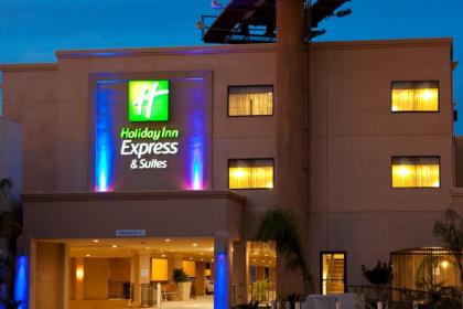 Holiday Inn Express Hotel & Suites Woodland Hills an IHG Hotel